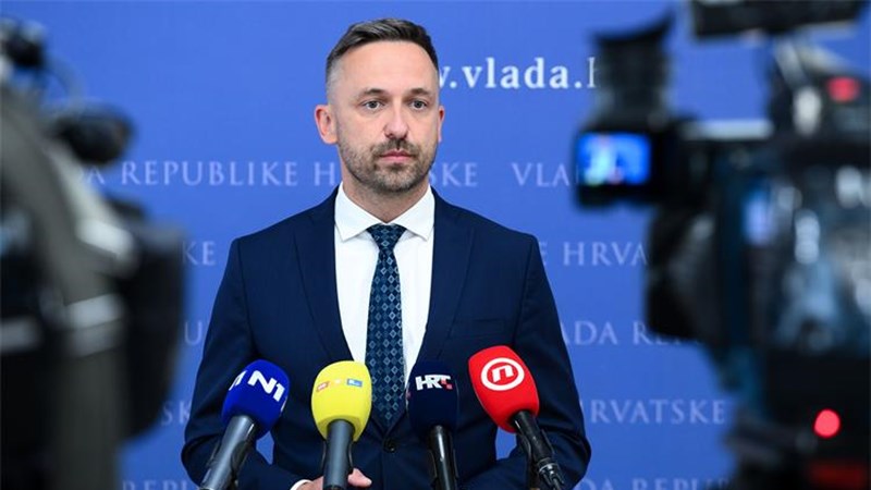 Piletić: Idući tjedan razgovori o povećanju iznosa minimalne plaće